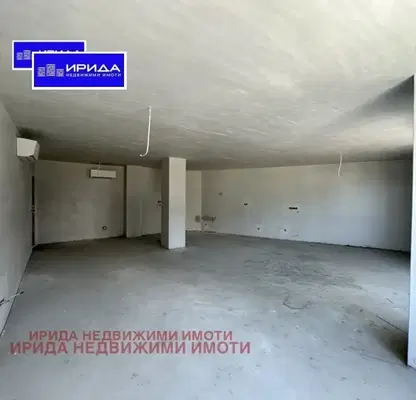 Снимка 4 — Просторен тристаен апартамент с южно-източно изложение в Манастирски ливади