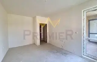 Тристаен апартамент с функционално разпределение в Меден рудник, Бургас