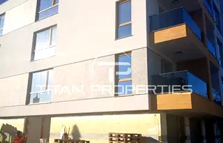Тристаен апартамент с практично разпределение в Младежки Хълм, Пловдив
