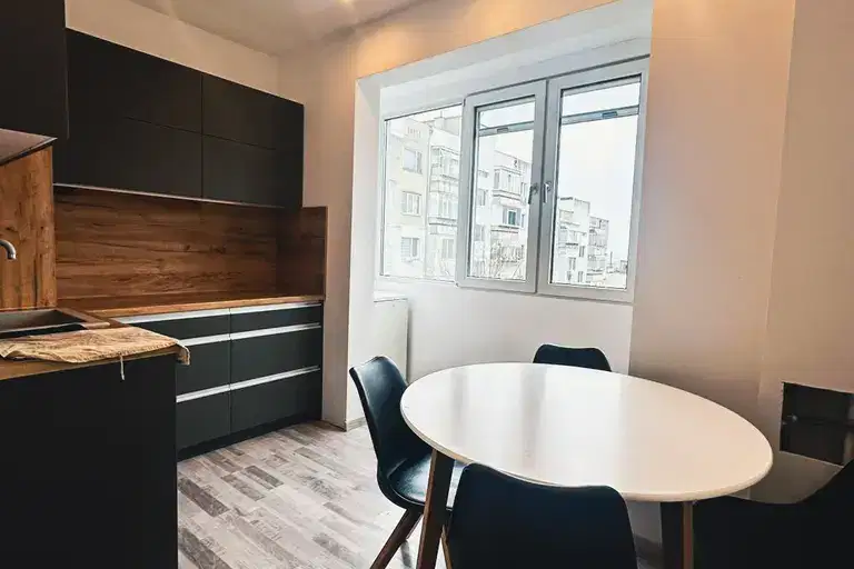 3-bedroom apartment in Varna, Mladost 2