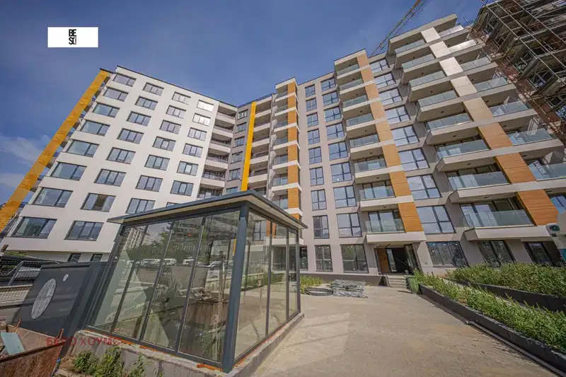 3-bedroom apartment in Sofiya, Mladost 4
