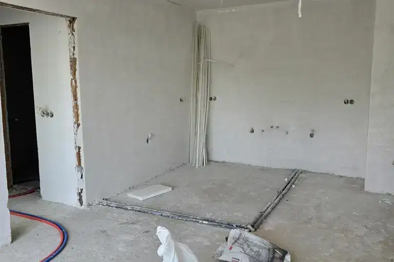 3-bedroom apartment in Sofiya, Mladost 4