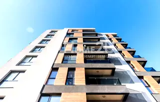 Тристаен апартамент в София, Надежда 4