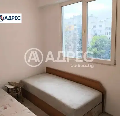 Снимка 5 — Тристаен апартамент в Раз, Орел