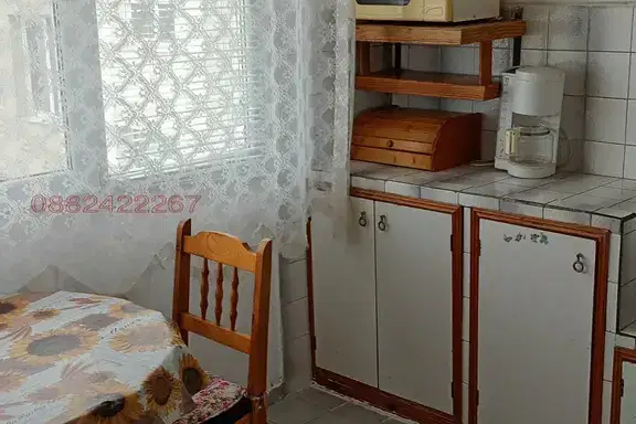 3-bedroom apartment in Раз, Орел