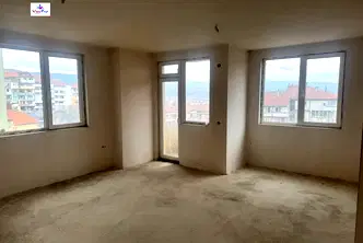 Тристаен апартамент в Благоев, Освобождение