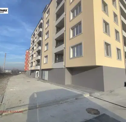 Снимка 4 — Тристаен апартамент с функционално разпределение в Овча купел 2