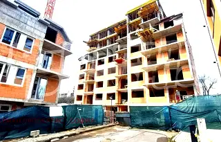 Тристайно жилище с функционално разпределение в Овча купел, София