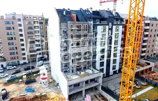 Тристаен апартамент с модерни удобства в Подуяне, София