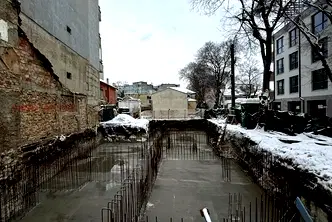 Тристаен апартамент с панорамна гледка в Погреби, Варна