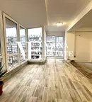Тристаен апартамент във Варна, Погреби