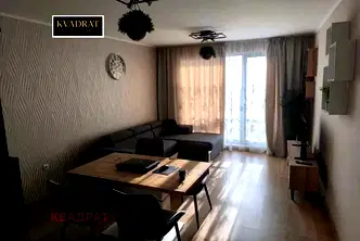 Тристаен апартамент с панорамна гледка към Варненското езеро в Погреби