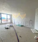 Тристайен апартамент с просторни стаи в Полигона, София