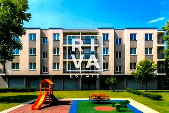 Тристаен апартамент в Пловдив, Прослав
