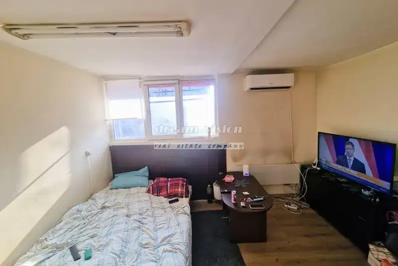 3-bedroom apartment in Sofiya, Reduta