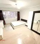 Тристаен апартамент в Русе, Родина 1