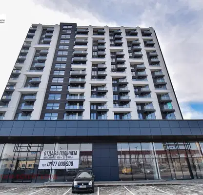 Снимка 2 — Тристаен апартамент с южно изложение в Kapitol Residence, Сердика