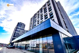 Тристаен апартамент с южно изложение в Kapitol Residence, Сердика