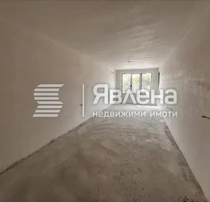 Снимка 3 — Тристаен апартамент в Благоев, Широк център