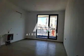 Тристаен апартамент в Плевен, Широк център