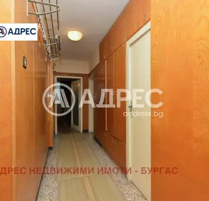 Снимка 5 — Тристаен апартамент в Бургас, Славейков