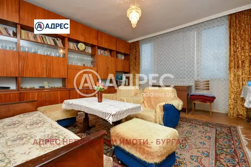 3-bedroom apartment in Burgas, Slaveikov