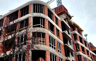 Тристайно жилище с голяма тераса в Стрелбище, София