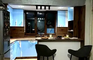Тристаен апартамент с функционално разпределение в Света Троица, София