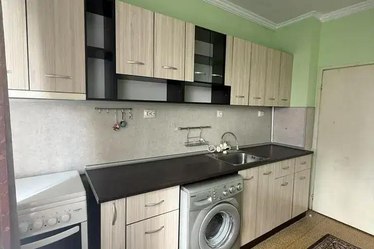 3-bedroom apartment in Plovdiv, Trakiya