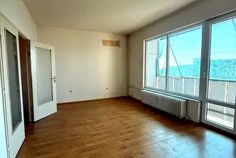 Тристаен апартамент в Пловдив, Тракия