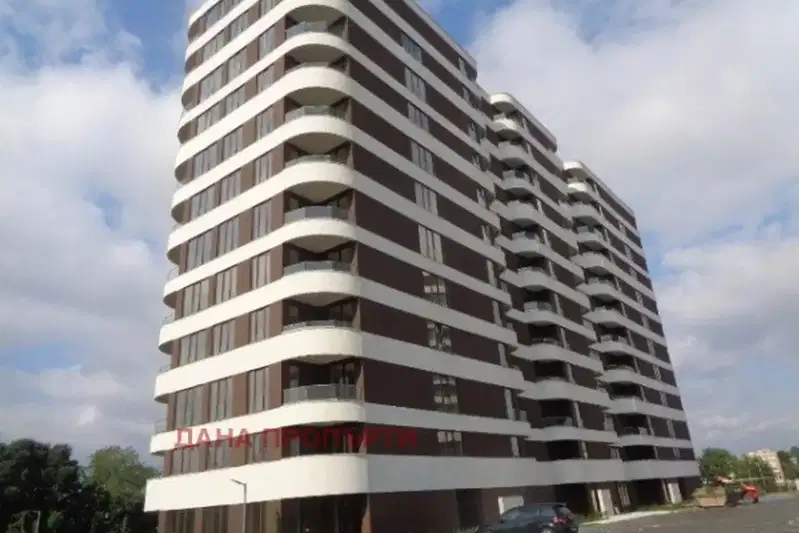 3-bedroom apartment in Varna, Troshevo