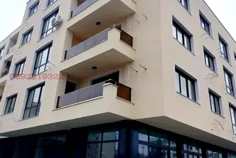 Тристаен апартамент в Пазарджик, Устрем