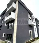 Просторен тристаен апартамент с две тераси във Виница, Варна
