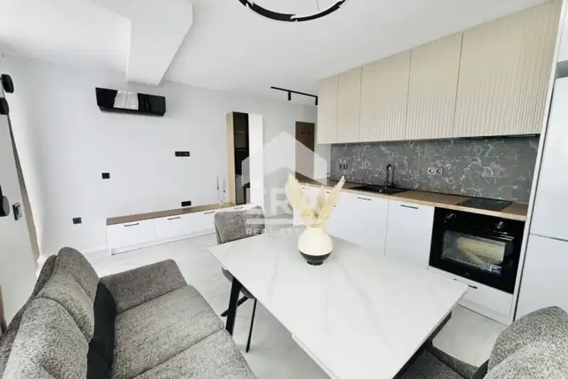 3-bedroom apartment in Varna, Vinica