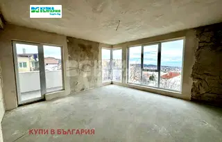 Тристаен апартамент във Варна, Виница