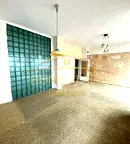 Тристаен тухлен апартамент с потенциал във ВИНС-Червен площад, Варна