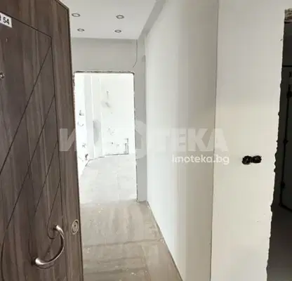 Photo 3 — Spacious 3-room penthouse with panoramic view of Vitosha in Sofia