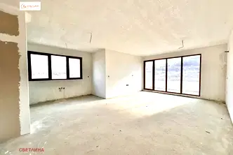 Тристаен апартамент в София, Витоша