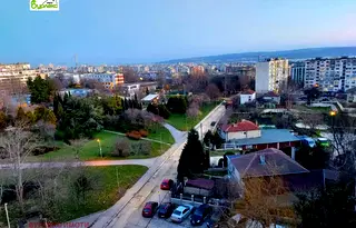 Тристаен апартамент във Варна, Владислав Варненчик 1