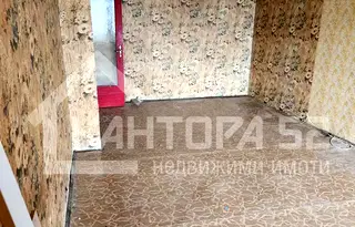 Тристаен апартамент във Варна, Владислав Варненчик 1
