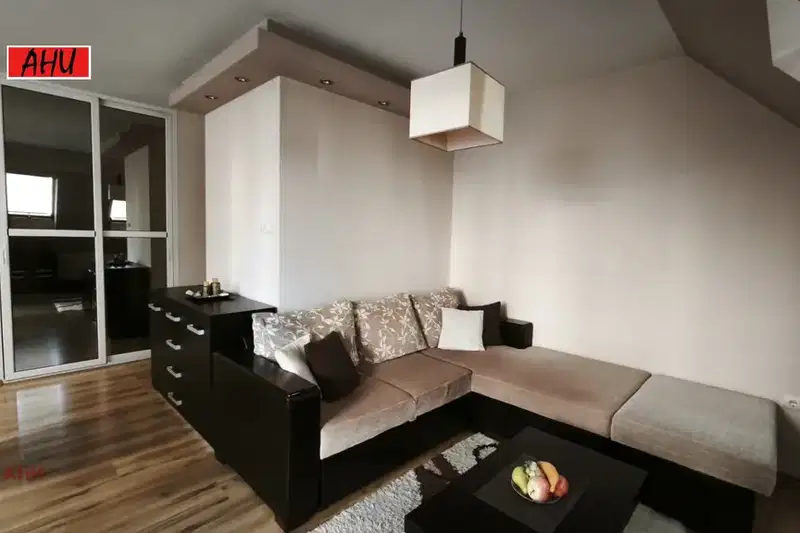 3-bedroom apartment in Plovdiv, Vystanicheski