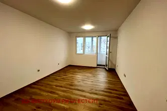 Тристаен апартамент с основен ремонт във Възраждане 1, Варна
