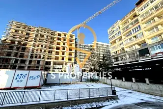 Тристаен апартамент с южна дневна в кв. Възраждане 2, Варна