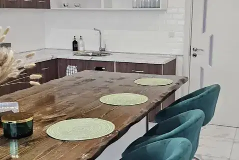 3-bedroom apartment in Lovech, Zdravec