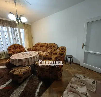 Снимка 3 — Тристаен апартамент в Бургас, Карнобат