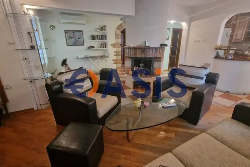 3-bedroom apartment in Oblast Burgas, Nesebyr