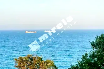 Тристаен апартамент в Бургас, Обзор