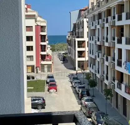 Снимка 3 — Тристаен апартамент в Бургас, Поморие