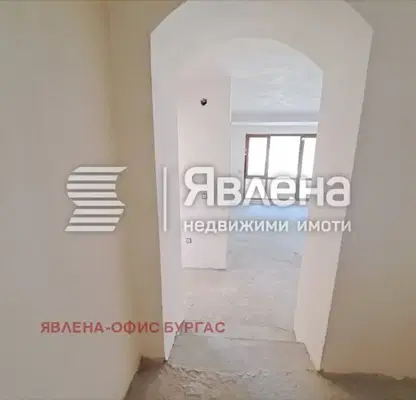 Снимка 2 — Тристаен апартамент в Бургас, Созопол