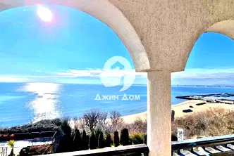 Тристаен апартамент в Бургас, Свети Влас